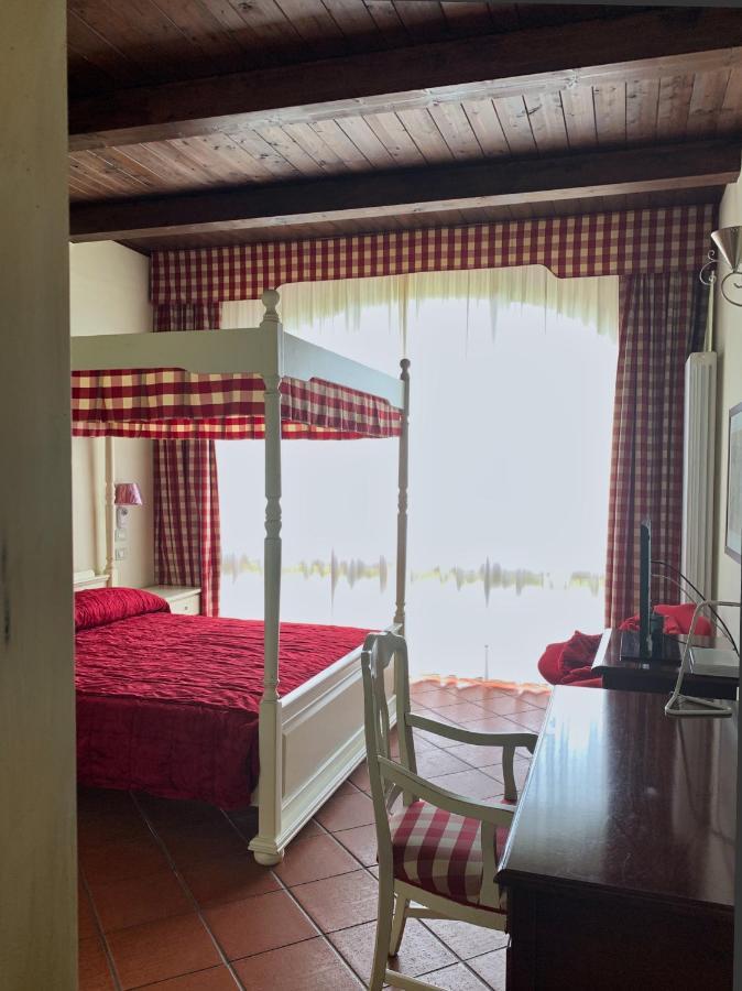 Tenuta La Cascinetta Buriasco Buitenkant foto